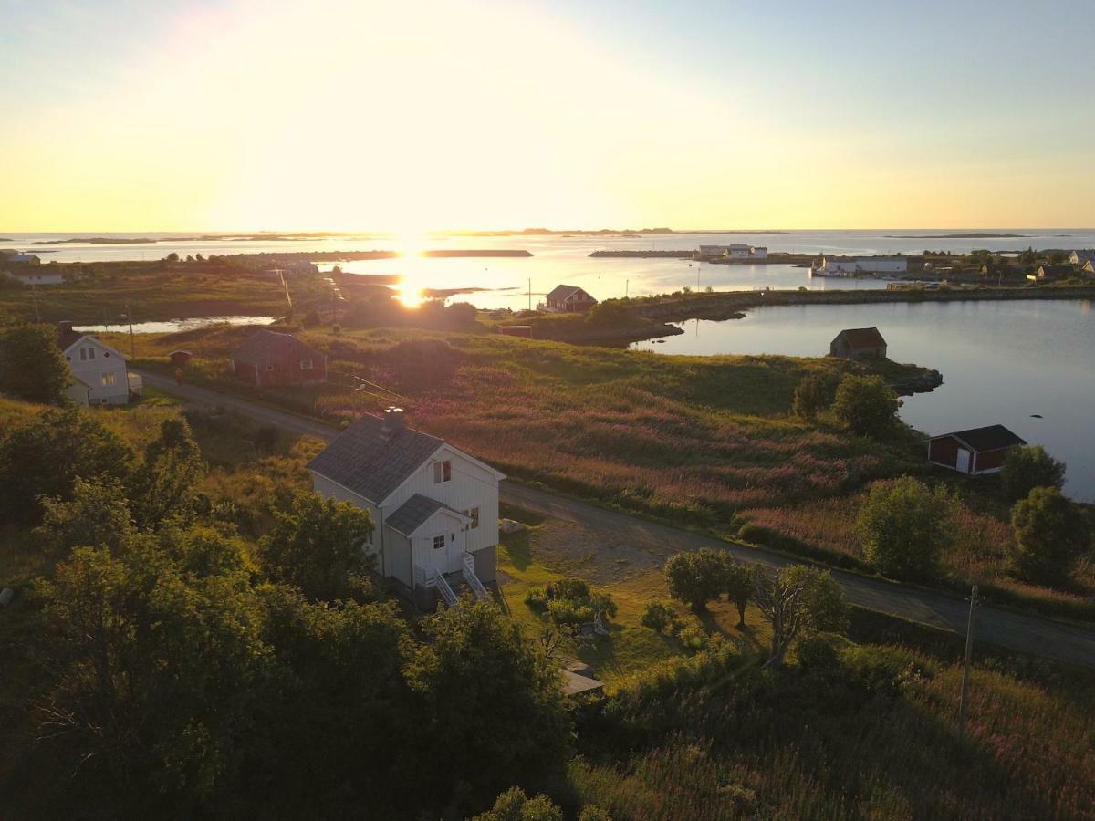 Steinbakk - Vestresand Lofoten Villa Bostad Esterno foto